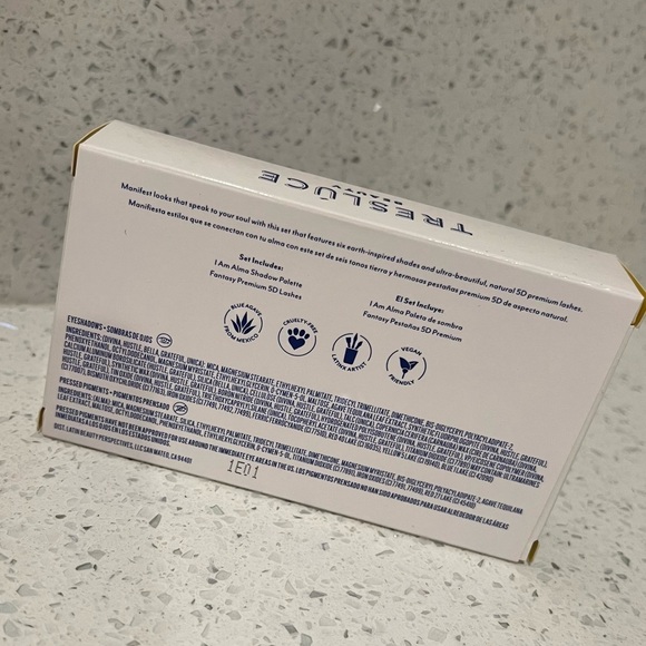 🛍4/$25! Treslúce Beauty I Am Alma Mini Palette & Lash Set - Picture 3 of 3